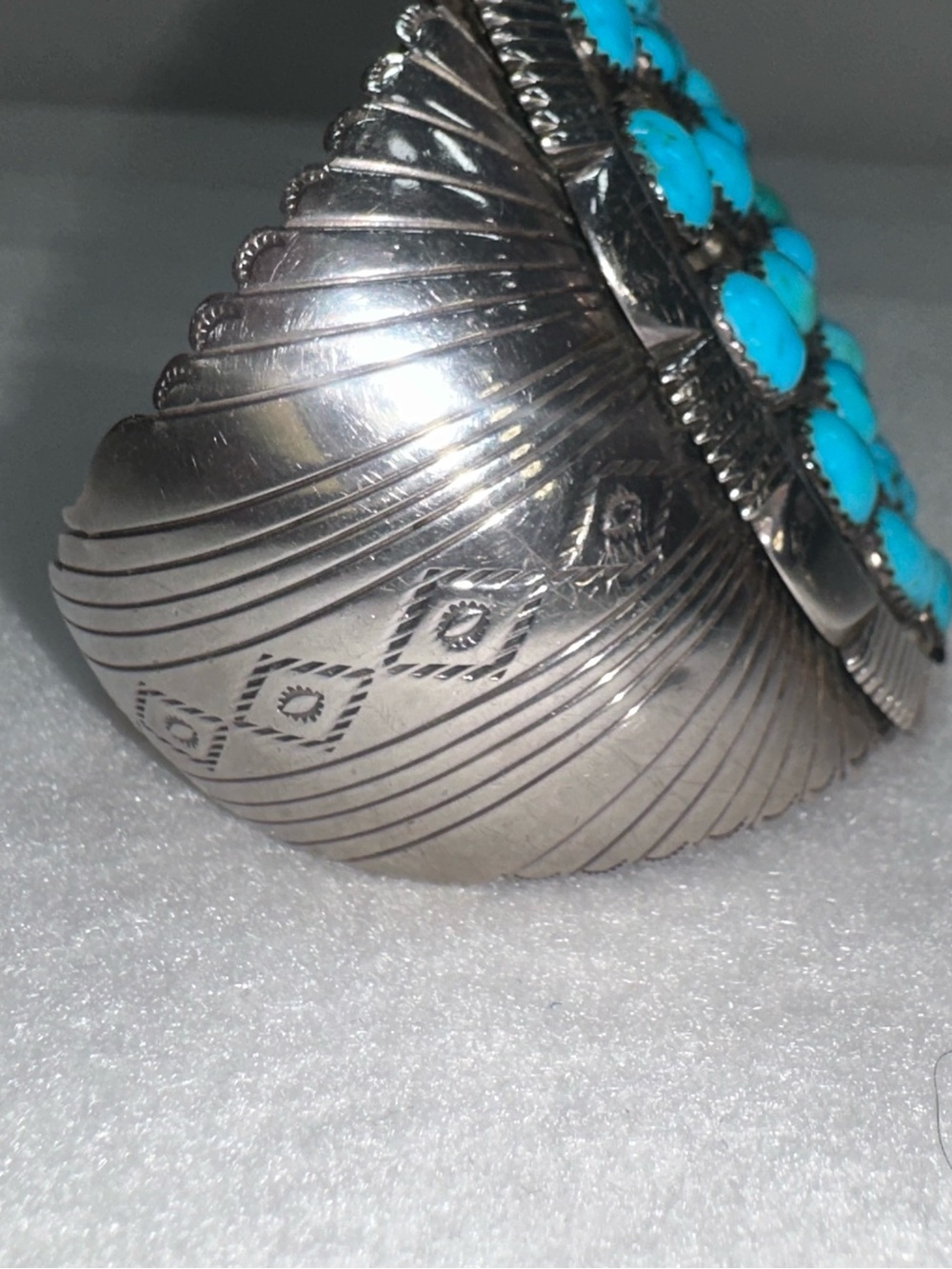 Vintage Navajo Sterling Silver Turquoise Cluster Cuff Bracelet K. Jones 69.8g - Picture 2 of 10